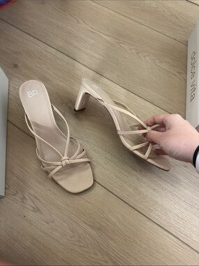 bp Karsyn Strappy Slide Sandal Beige Strappy Mid-Heel Sandals